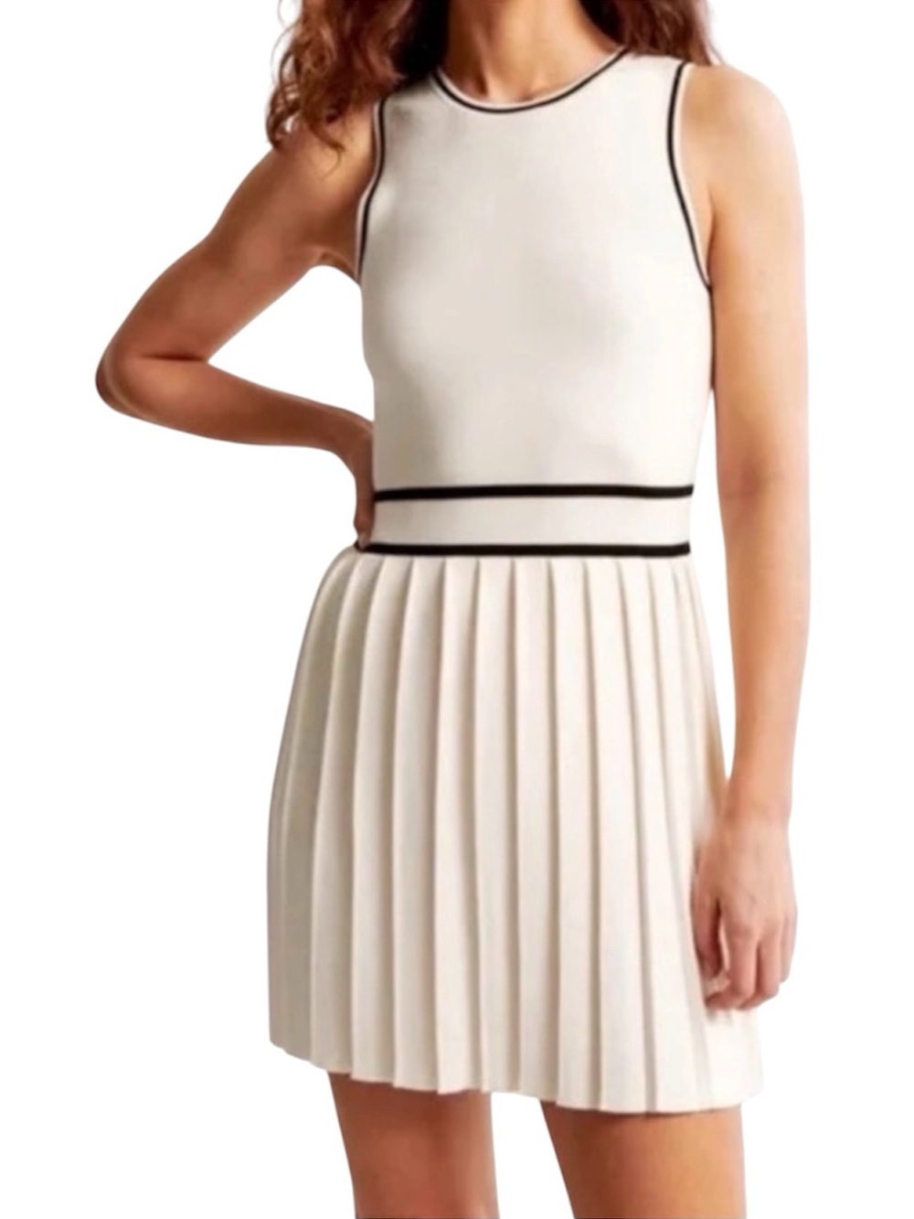 Abercrombie & Fitch Pleated Knit Tennis Dress White Contrast Trim Medium